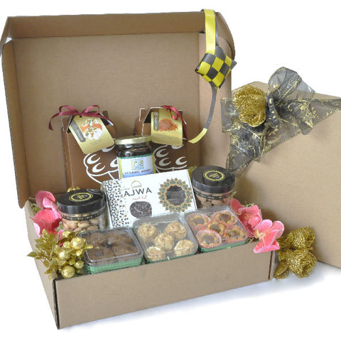 [3 Day Pre-Order] Bilge Halal Hamper - Festive Cookies, Honey, Ajwa Dates Gift Hamper