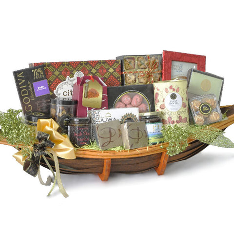 [3 Day Pre-Order] Ebedi Halal Hamper - Raya Cookies, Godiva Chocolate, Honey, Adjwa Dates Basket