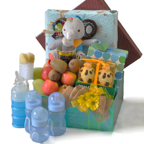 Mothercare shop baby hamper